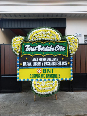 Papan Bunga Duka di Sangkrah