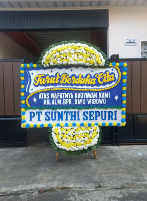 Papan Bunga Duka di Sangkrah