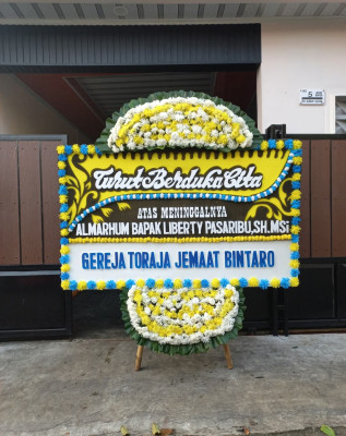 Papan Bunga Duka di Sangkrah